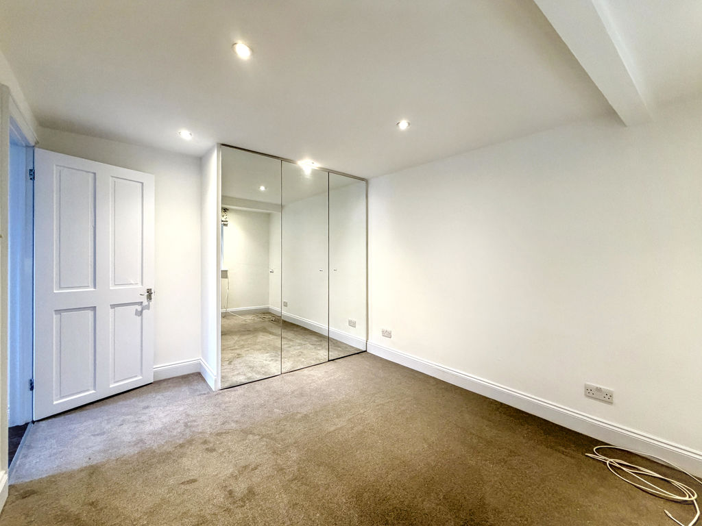 Main Bedroom- click for photo gallery